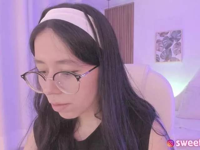 sweet-vera from BongaCams