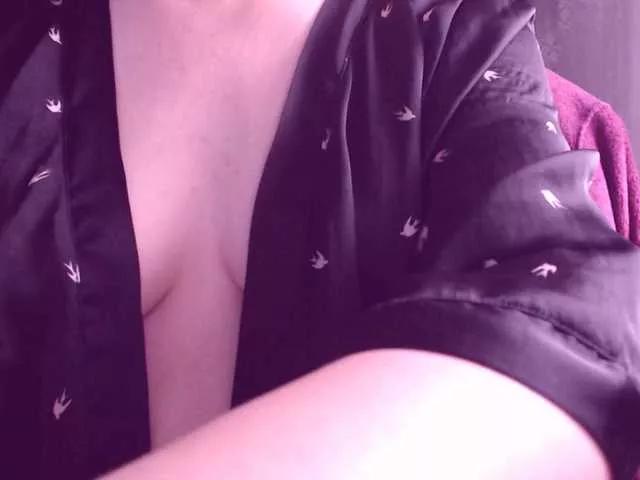 sweetbrunete from BongaCams