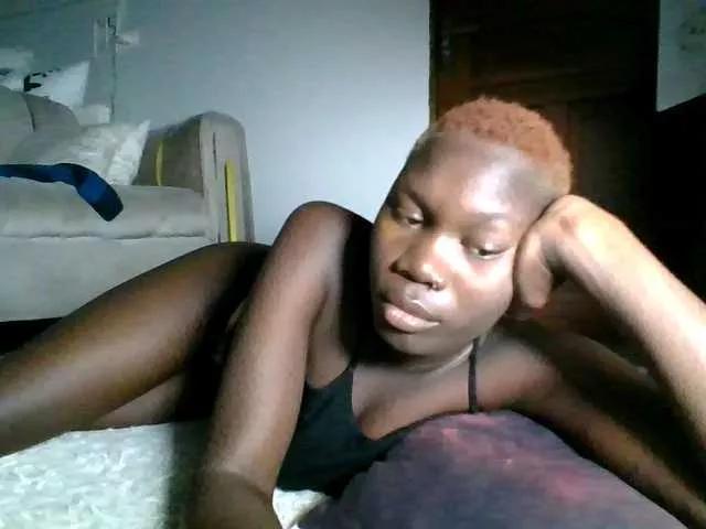 Sweetchocolate from BongaCams