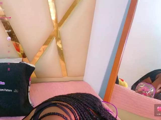 Explore our live girls sluts from our Custom and Multi clubs and checkout exclusive access to highly interactive content, such as shape, hair, titties, pussy type and many more.