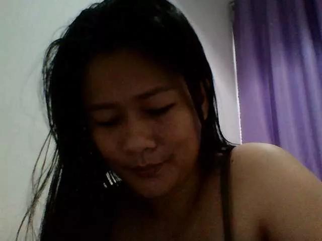 sweetfaye20 from BongaCams