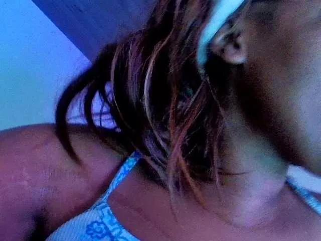 Sweetheartcocomwllow from BongaCams