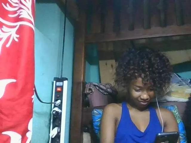 Sweetiepop from BongaCams
