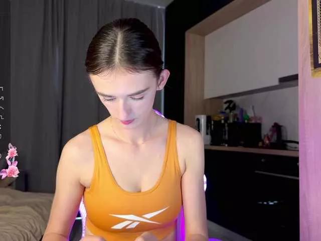 Explore our live girls sluts from our Custom and Multi clubs and checkout exclusive access to highly interactive content, such as shape, hair, titties, pussy type and many more.