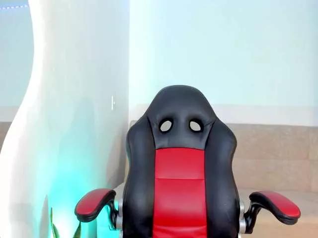 Sweetlunaa from BongaCams