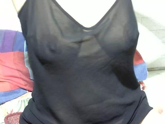 sweetmama17 from BongaCams