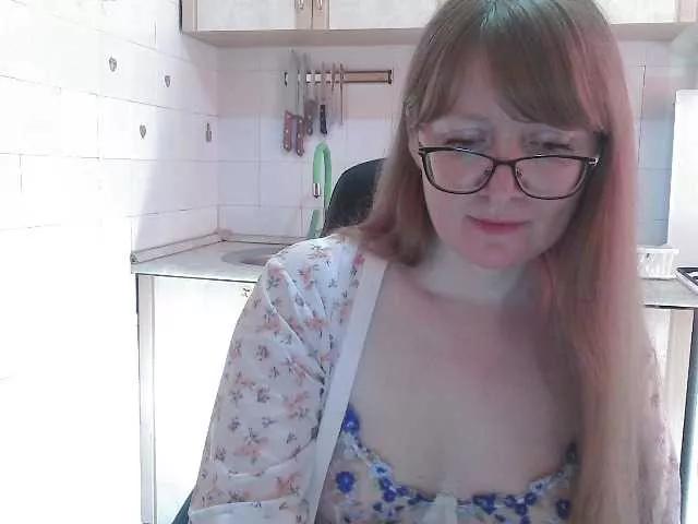 Explore our live girls sluts from our Custom and Multi clubs and checkout exclusive access to highly interactive content, such as shape, hair, titties, pussy type and many more.