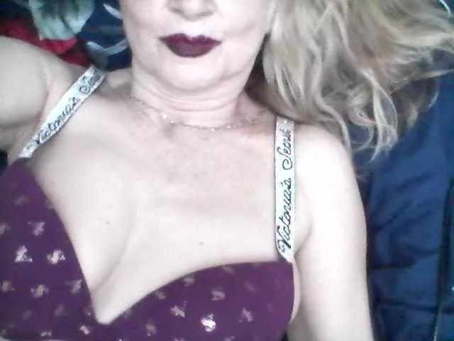 SweetyOLinda from BongaCams