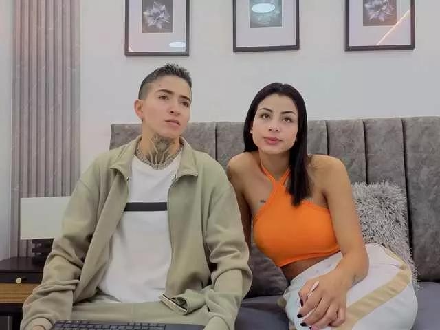 Tinny-and-Candy from BongaCams