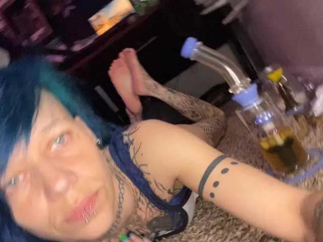 Photos of ToxicDoll from BongaCams is Freechat