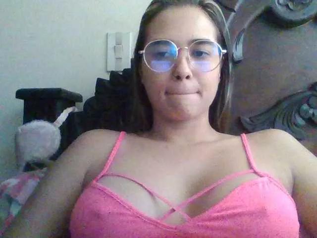 Explore our live girls sluts from our Custom and Multi clubs and checkout exclusive access to highly interactive content, such as shape, hair, titties, pussy type and many more.
