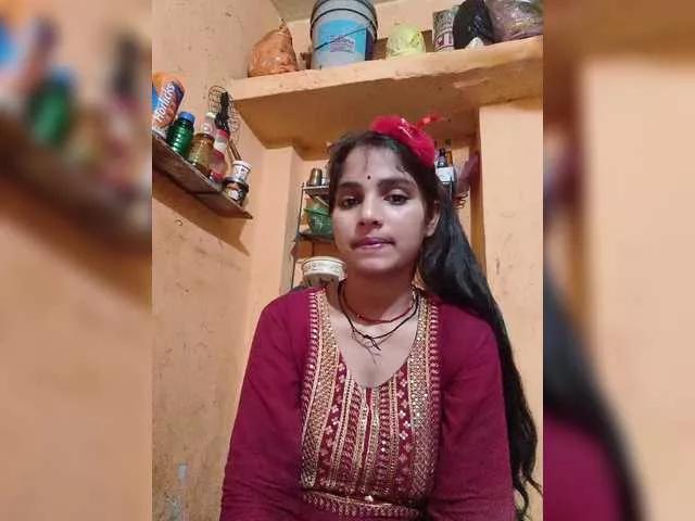 Tunnidelhi from BongaCams