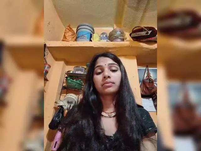 Tunnidelhi from BongaCams