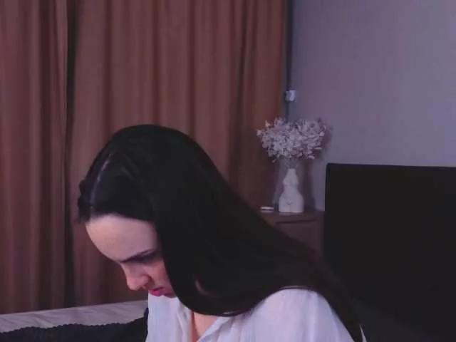 Explore our live girls sluts from our Custom and Multi clubs and checkout exclusive access to highly interactive content, such as shape, hair, titties, pussy type and many more.