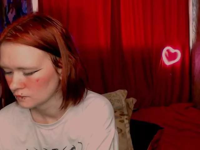 Velvet-and-Venom from BongaCams