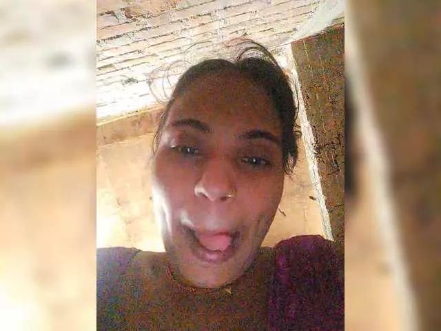 Villagequeen from BongaCams