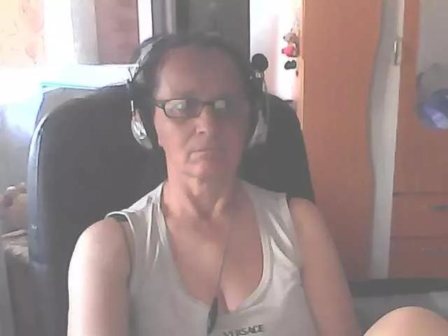 vivianerose from BongaCams