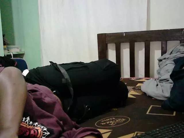 Vivvy-Queen from BongaCams