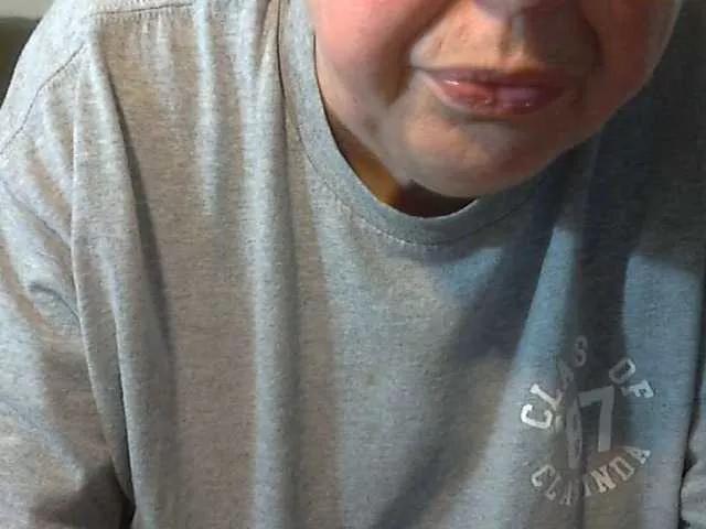 WetTightKitty68 from BongaCams