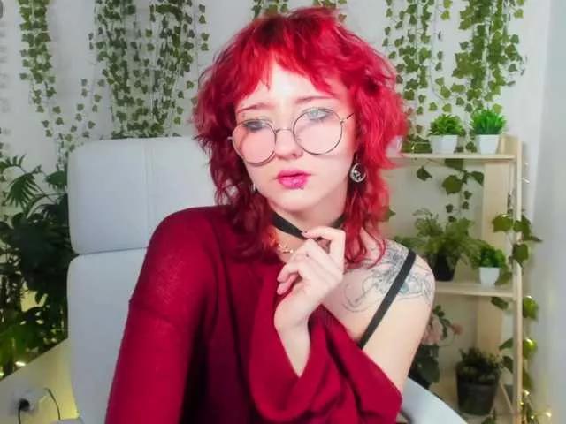 Explore our live girls sluts from our Custom and Multi clubs and checkout exclusive access to highly interactive content, such as shape, hair, titties, pussy type and many more.