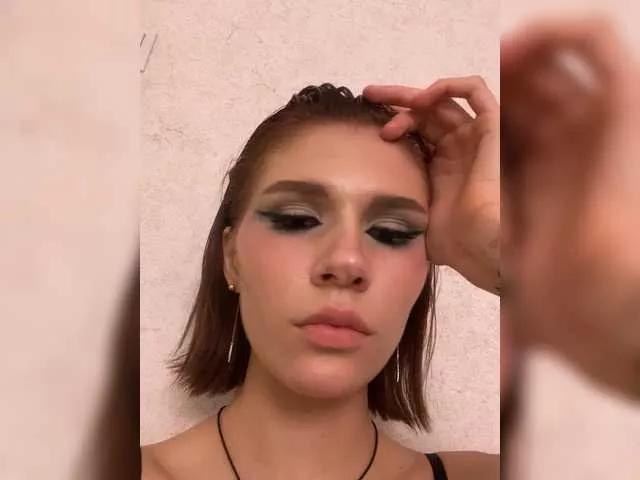 Wowkisse from BongaCams