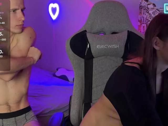 Explore our live girls sluts from our Custom and Multi clubs and checkout exclusive access to highly interactive content, such as shape, hair, titties, pussy type and many more.