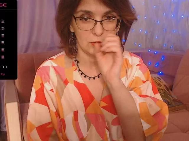 xxxRosexxx from BongaCams