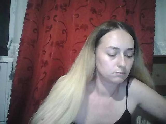 Yana36 from BongaCams