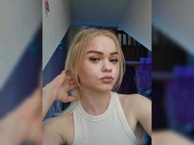 Yourprincess12 from BongaCams is Freechat