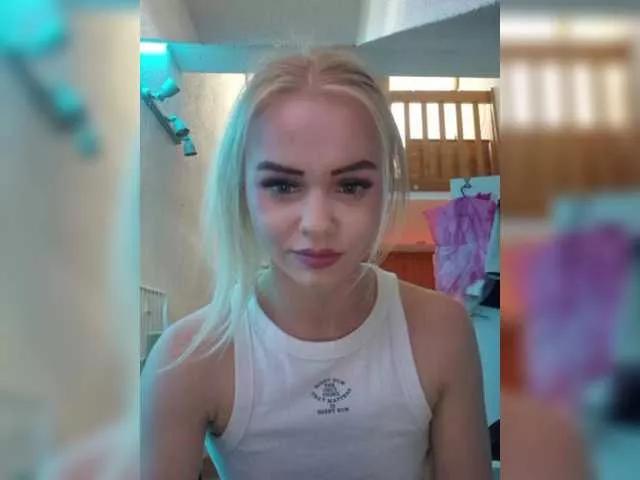Yourprincess12 from BongaCams is Freechat