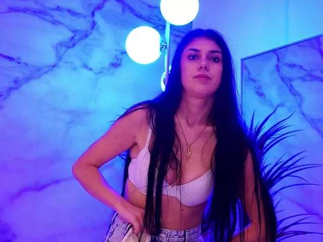 ZaraCapri from BongaCams