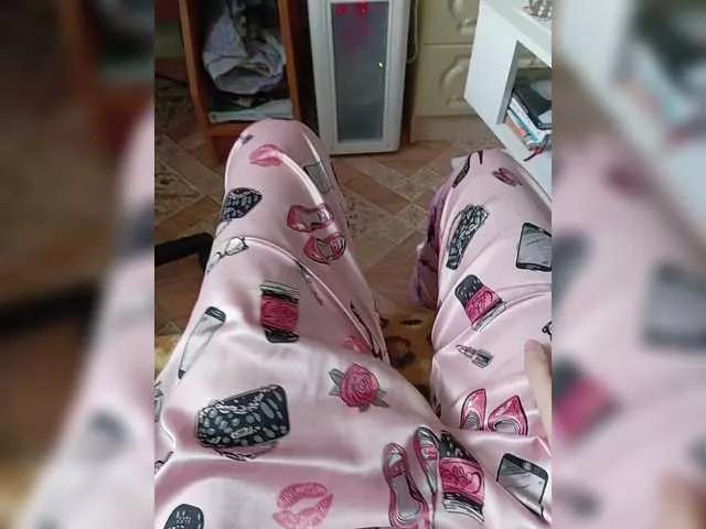 ZaraSss from BongaCams