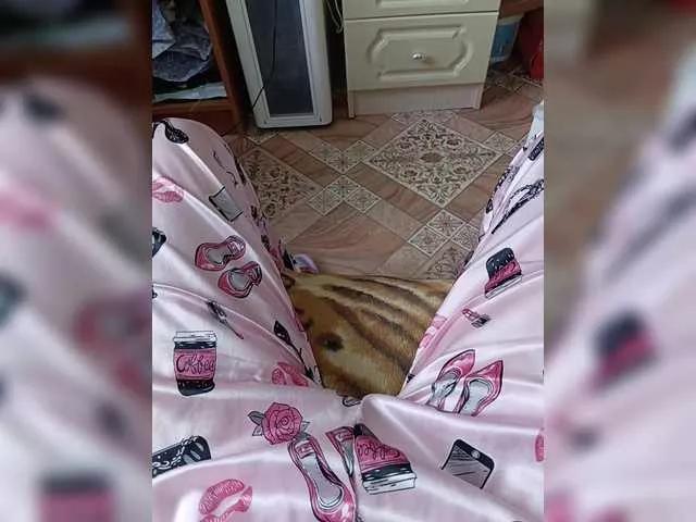 ZaraSss from BongaCams