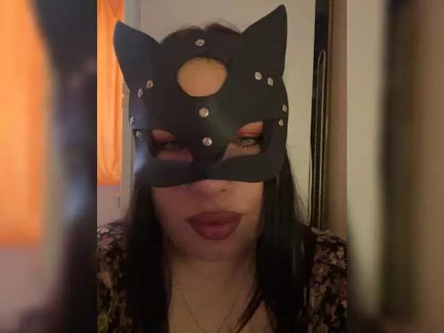 Explore our live girls sluts from our Custom and Multi clubs and checkout exclusive access to highly interactive content, such as shape, hair, titties, pussy type and many more.