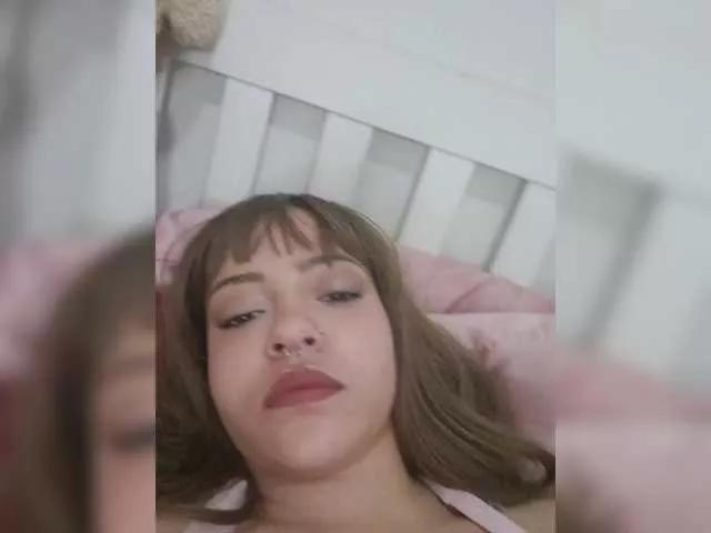 Explore our live girls sluts from our Custom and Multi clubs and checkout exclusive access to highly interactive content, such as shape, hair, titties, pussy type and many more.