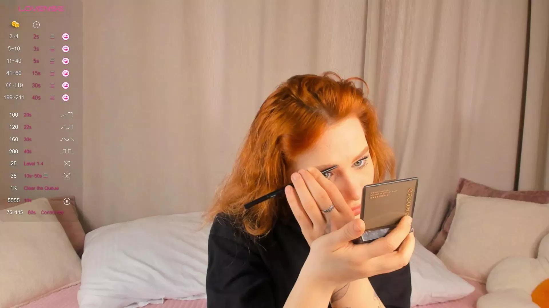 AraGreenway from Cam4