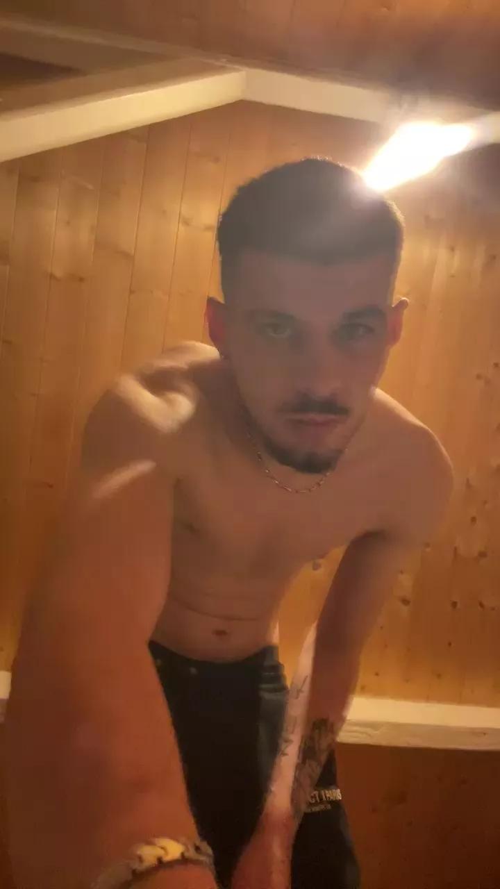 Arthur84vice webcams show profile image 