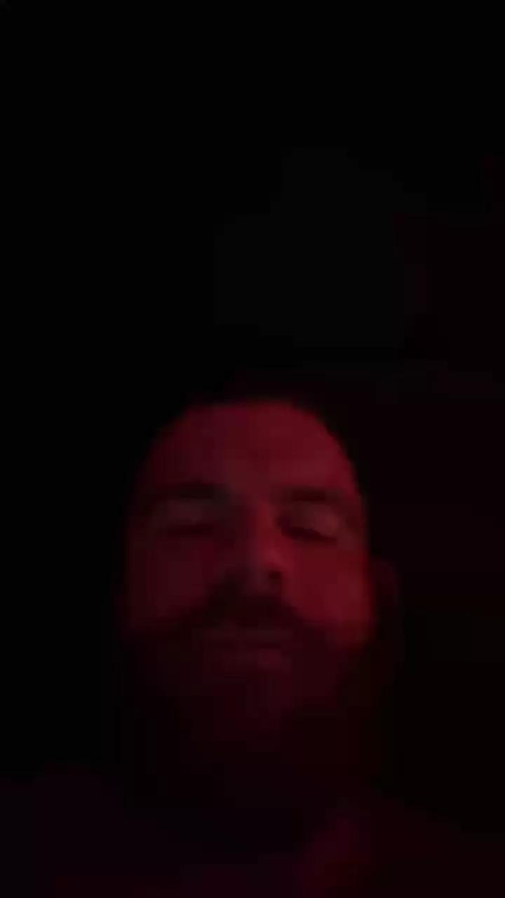 Bighairytopping webcams show profile image 