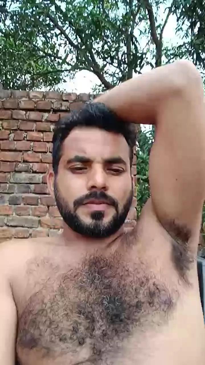Chiranjitho1 webcams show profile image 
