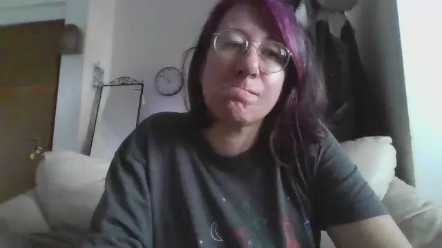 Ginnygi webcams show profile image 