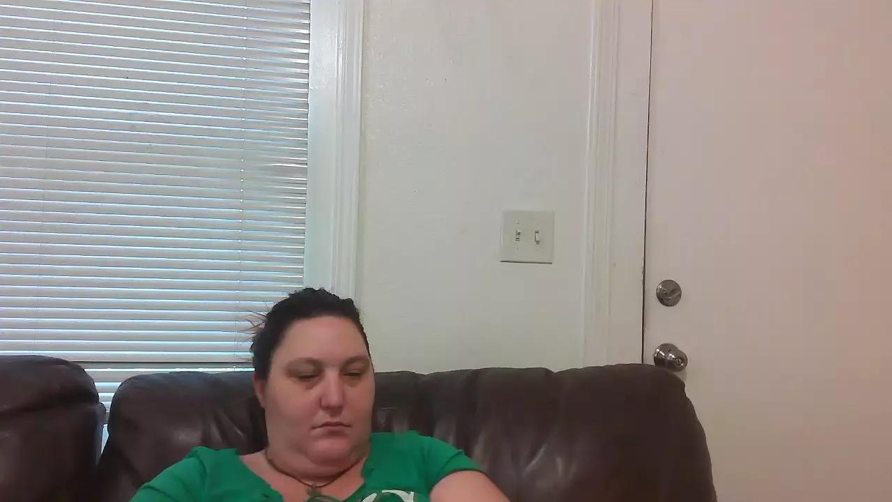 HighnessTaZ420 webcams show profile image 