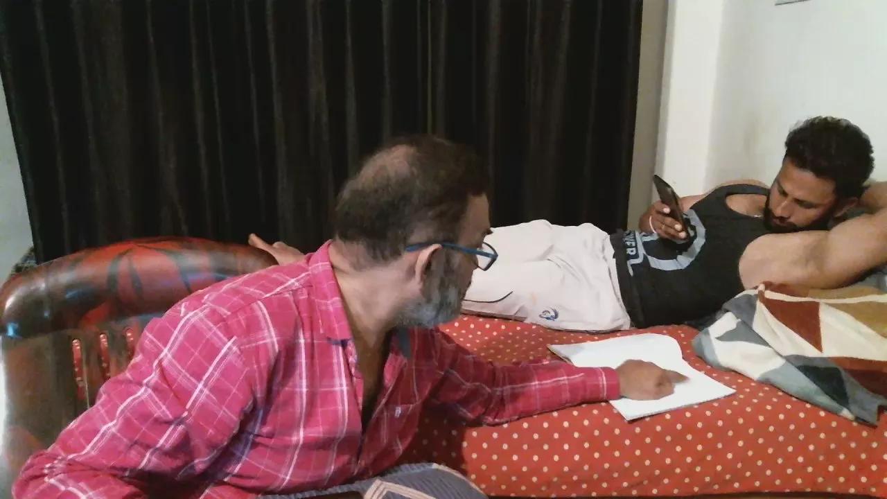 indian2000 from Cam4