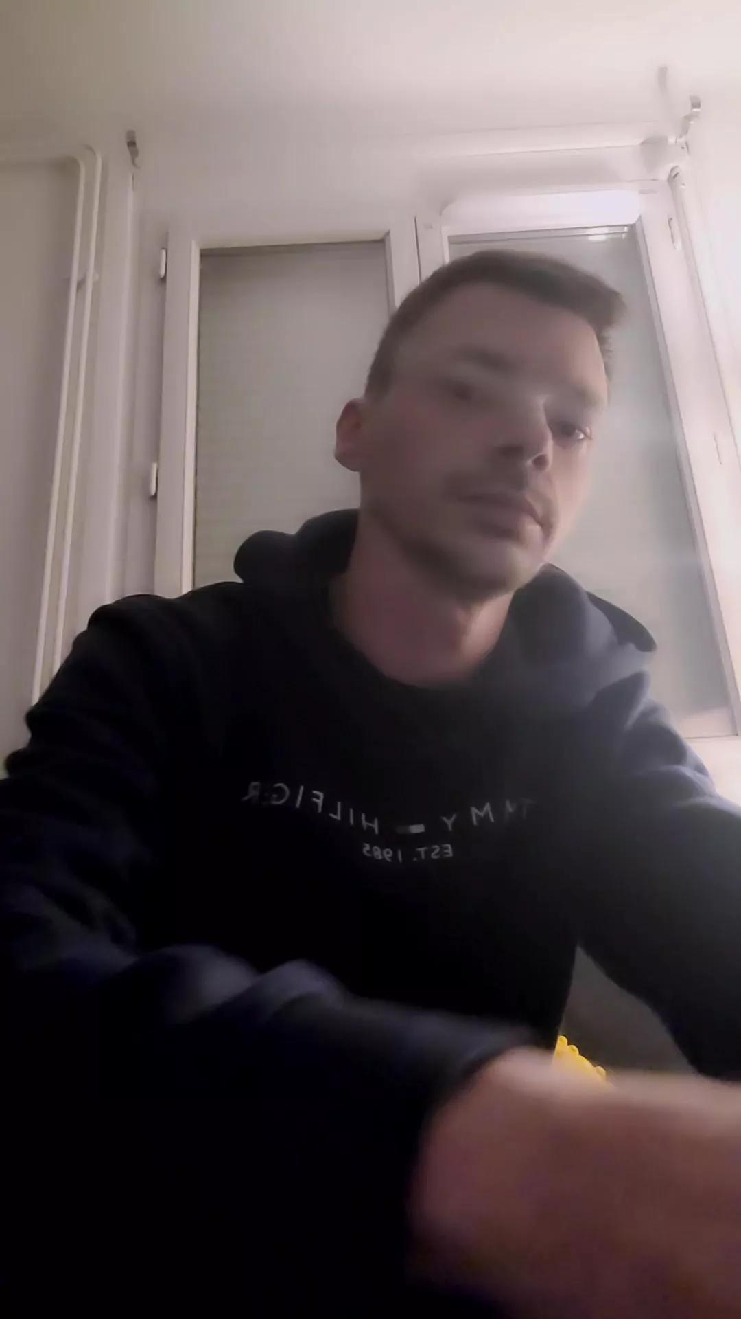 Jerjer42 from Cam4