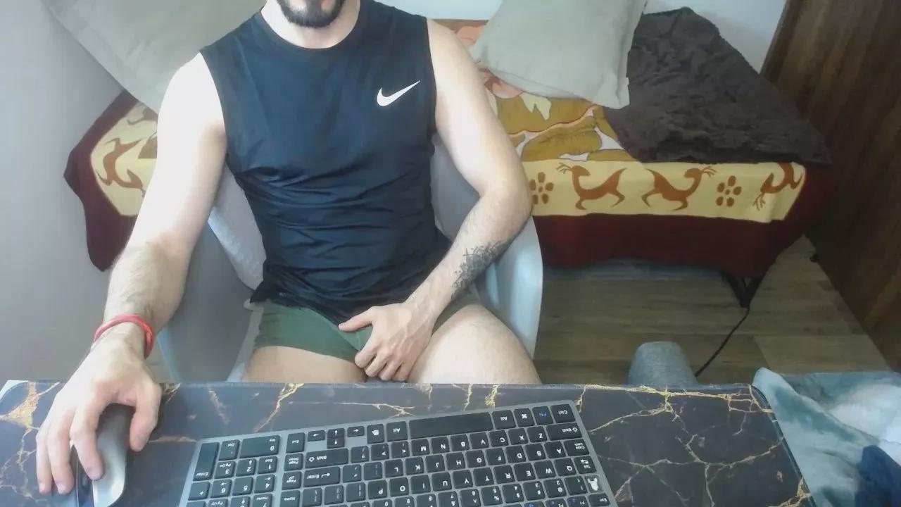Lealboy from Cam4