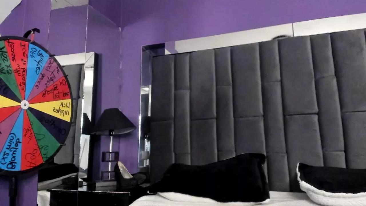 Miss__Dalia from Cam4