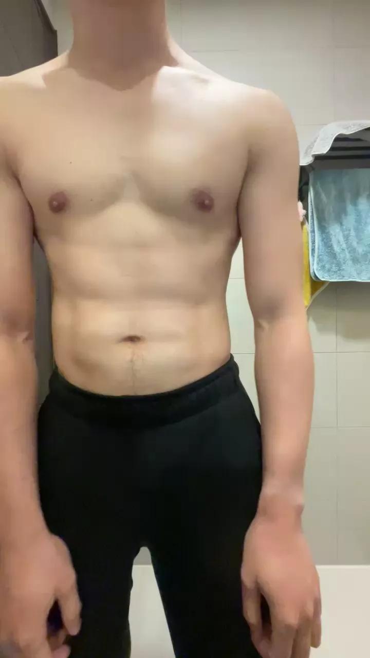 Nhands from Cam4