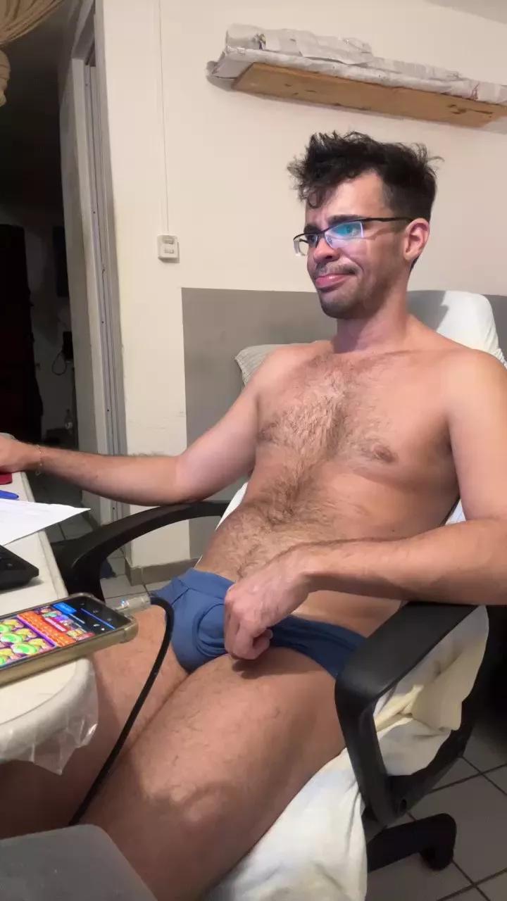 Pietrobrazil25 webcams show profile image 
