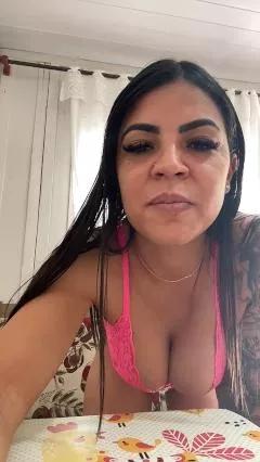 Ravvena42 from Cam4