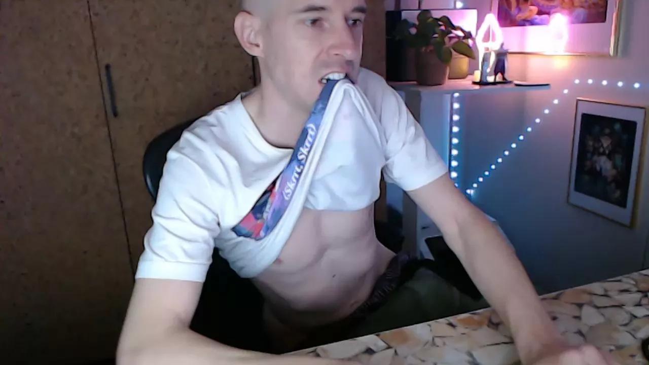 sanakiraz from Cam4