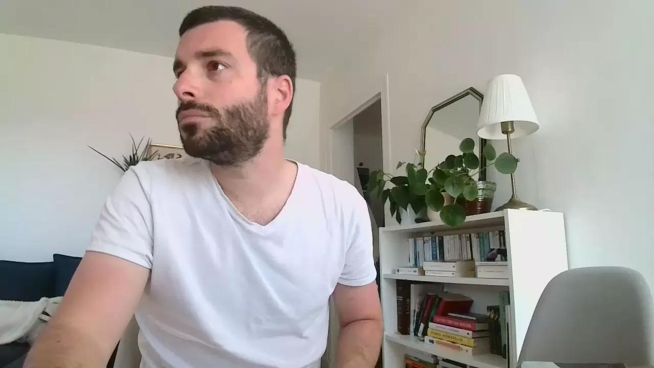 Simonxtem webcams show profile image 